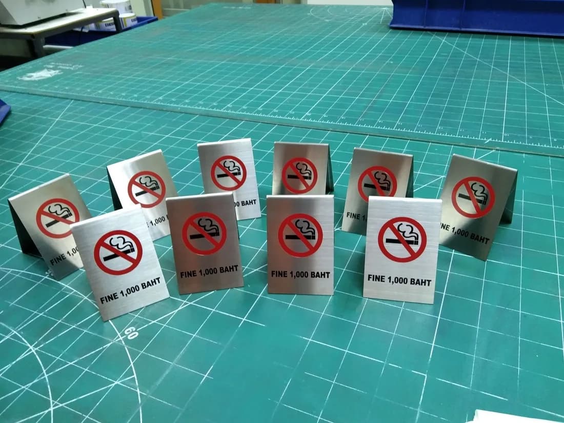 ป้ายเตือนความปลอดภัย (ISO 7010)